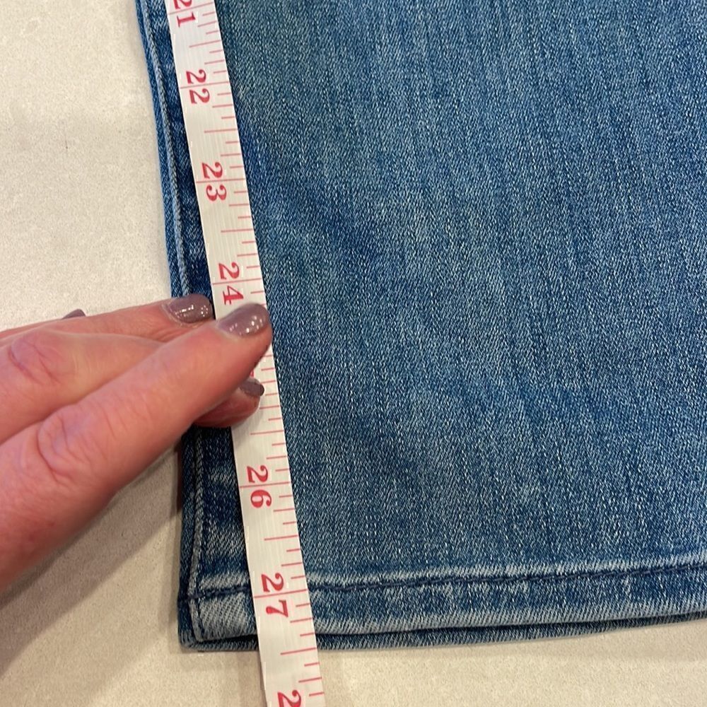 7 for all mankind Josephine skinny boyfriend, size 32 high waisted soft fabric. - Picture 3 of 11